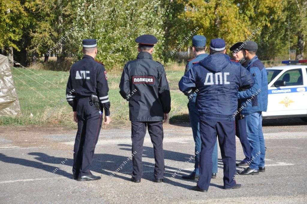 Бүген Актанышта  полиция, МЧС,  ашыгыч ярдәм хезмәтләрен "аякка бастытырлык" хәлләр булды (+ФОТОЛАР)