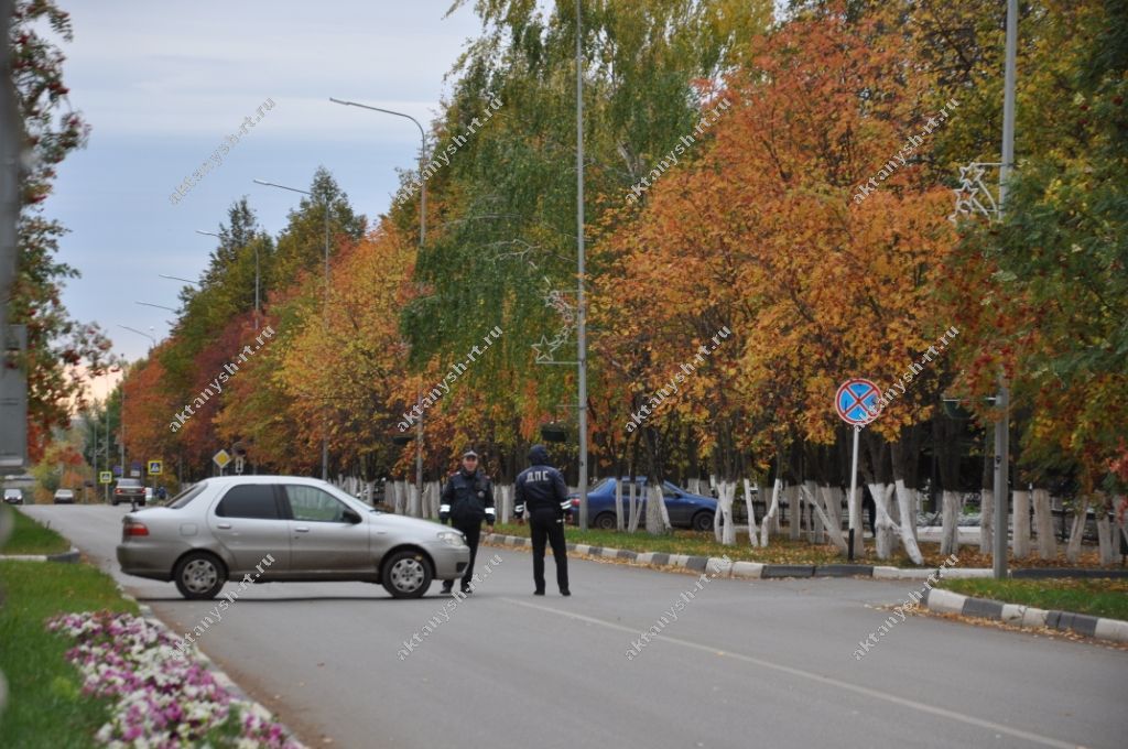 НӘРСӘ БУ?:  Актаныш мәктәбендә гадәттән тыш хәл - зыян күрүчеләр дә бар! (+БЕЗНЕҢ ФОТОРЕПОРТАЖ)