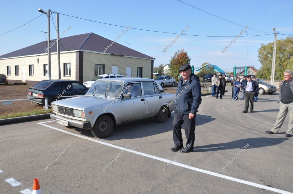 ДЕКАДА КЫСАЛАРЫНДА: Берсеннән- берсе җитезерәк