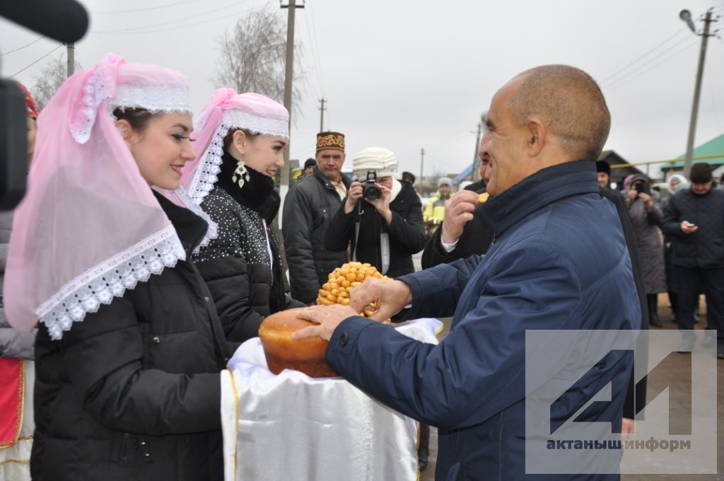 РЕСПУБЛИКА ПРОГРАММАСЫ КЫСАЛАРЫНДА: Актаныш районында тагын бер җәмәгать үзәге файдалануга тапшырылды (+ФОТОЛАР)