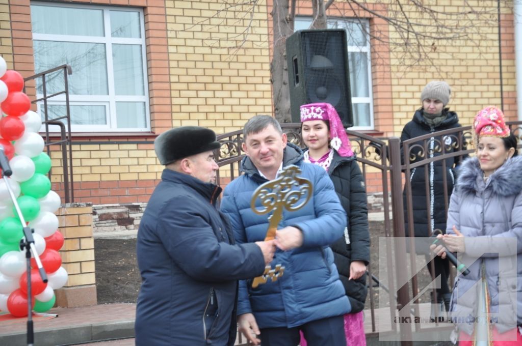 РЕСПУБЛИКА ПРОГРАММАСЫ КЫСАЛАРЫНДА: Актаныш районында тагын бер җәмәгать үзәге файдалануга тапшырылды (+ФОТОЛАР)