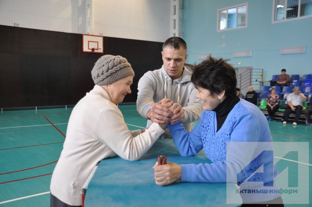 МӨМКИНЛЕКЛӘРЕ ЧИКЛЕ БУЛСА ДА...: Актанышта инвалидлар спартакиадасы үтте (ФОТОЛАРДА - ҖИҢҮЧЕЛӘР)