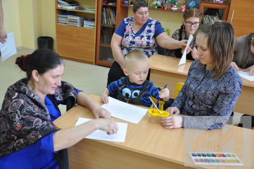 УНКӨНЛЕК КЫСАЛАРЫНДА: Актанышта инвалид балалар өчен үзенчәлекле бәйрәм оештырылды (+ФОТОЛАР)