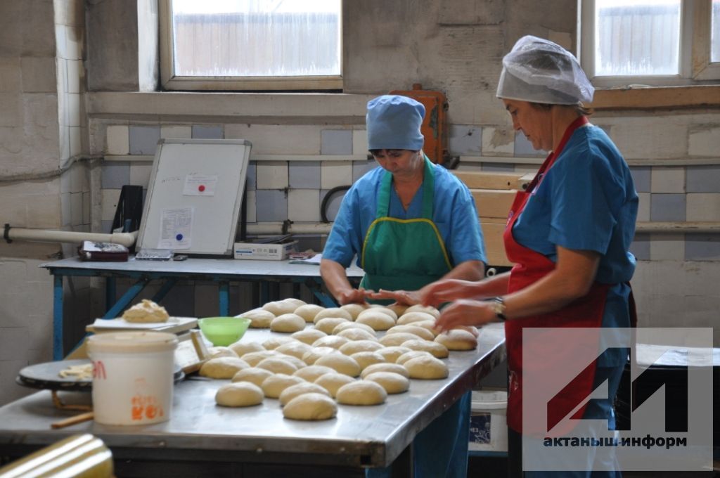 УНКӨНЛЕК КЫСАЛАРЫНДА: Актанышта инвалид балалар өчен үзенчәлекле бәйрәм оештырылды (+ФОТОЛАР)