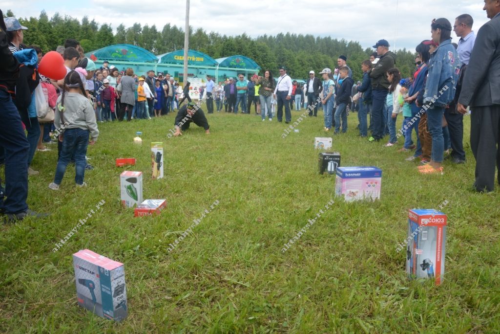 АКТАНЫШТА САБАНТУЙ: Сынадылар, сынаттылар,җиңделәр, җиңелделәр