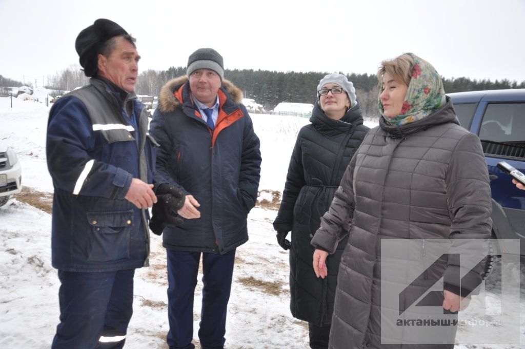 МАЛ АСРАР ӨЧЕН ТЕЛӘК ҺӘМ ТЕРӘК КИРӘК: Күҗәкәдә терлекчелекне яшьләр үз итә (БЕЗНЕҢ ФОТОХИСАП ТА БАР)