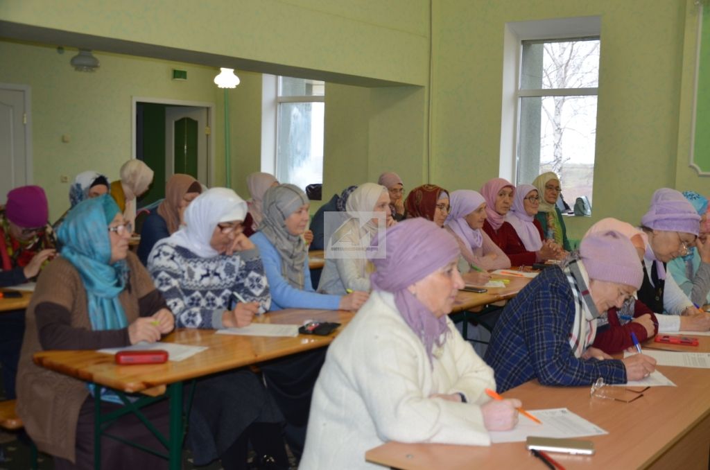 ҮРНӘК АЛЫР УРЫН БАР: Актанышта “Татарча диктант”ны мәчеттә дә яздылар (+ФОТОМИЗГЕЛЛӘР)