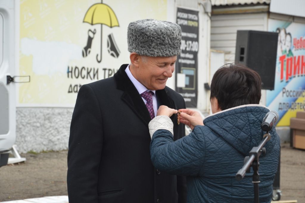 АРАБЫЗДАН БЕРЕБЕЗ: Якташыбыз  Зөлфәт Арсланов Сарапул шәһәрендә “Барс”  милли музеен ачты (+ФОТОМИЗГЕЛЛӘР)