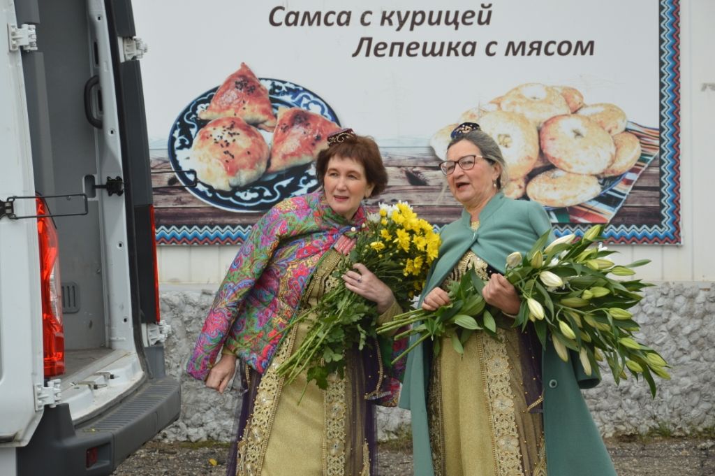 АРАБЫЗДАН БЕРЕБЕЗ: Якташыбыз  Зөлфәт Арсланов Сарапул шәһәрендә “Барс”  милли музеен ачты (+ФОТОМИЗГЕЛЛӘР)