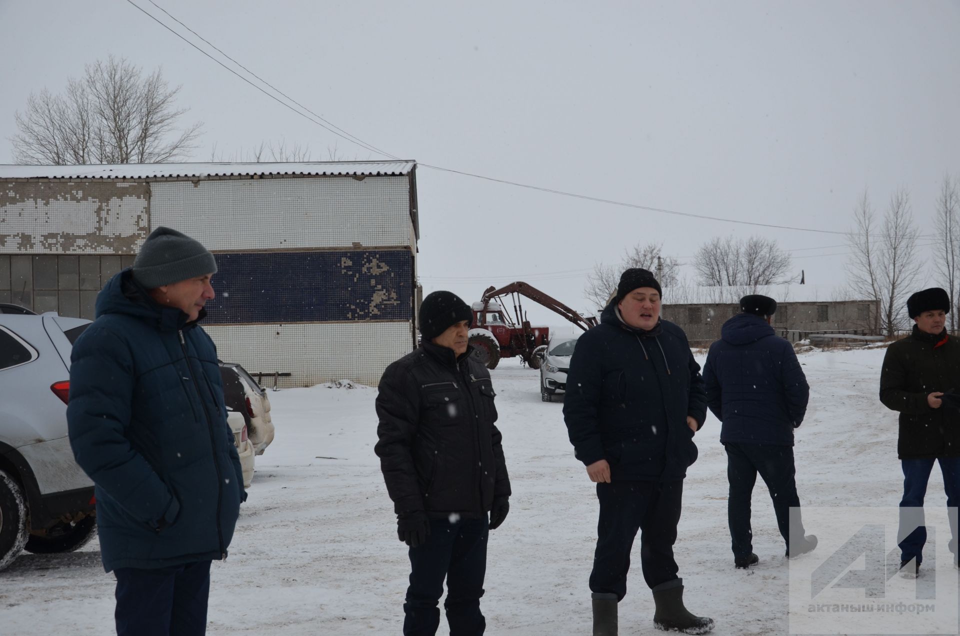 МАЛЫНА КАРАП,   ТЕРЛЕКЧЕЛЕГЕНӘ  БӘЯ БИРЕП БУЛА