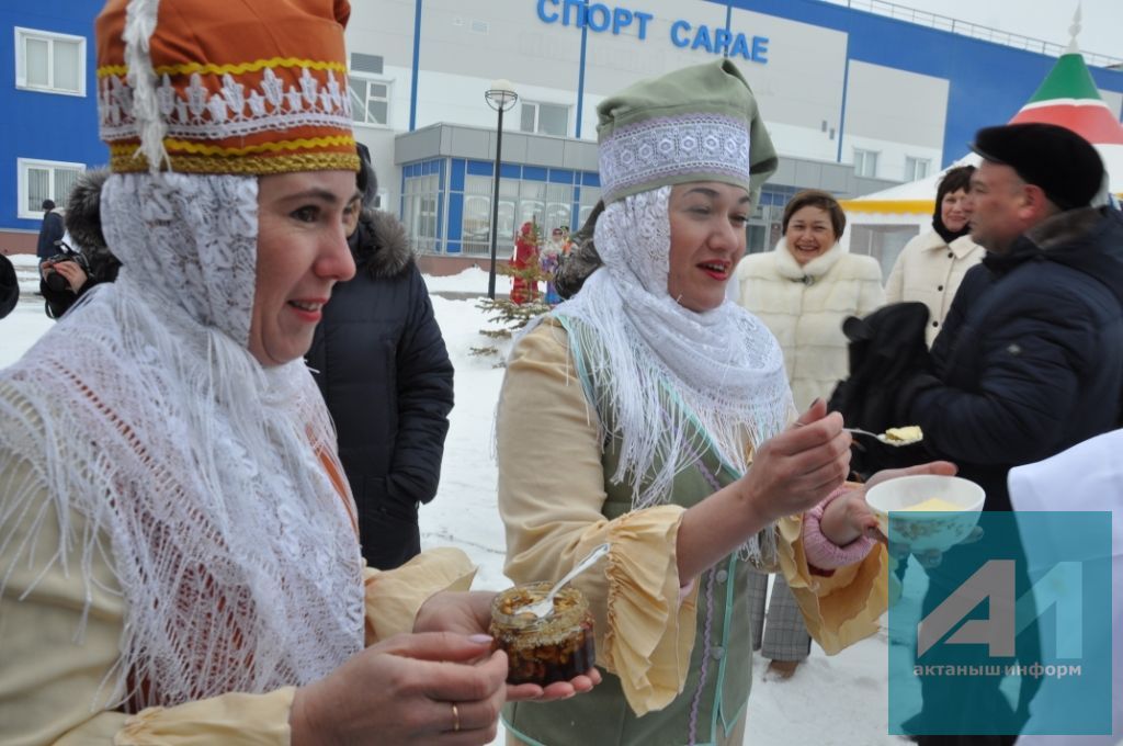 КҮРМИ КАЛМАГЫЗ: Актаныш Марат Әхмәтовны ничек каршы алды? (БЕЗНЕҢ ФОТОМИЗГЕЛЛӘР)