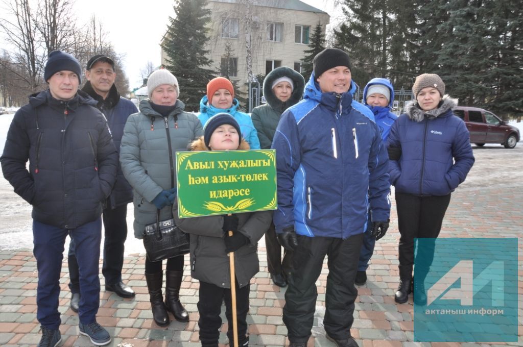 БЕЗ БУЛДЫРАБЫЗ: Актанышта - кышкы спартакиада. Безгә сынатырга ярамый! ( ФОТОЛАРДА - ЯРЫШ МИЗГЕЛЛӘРЕ)