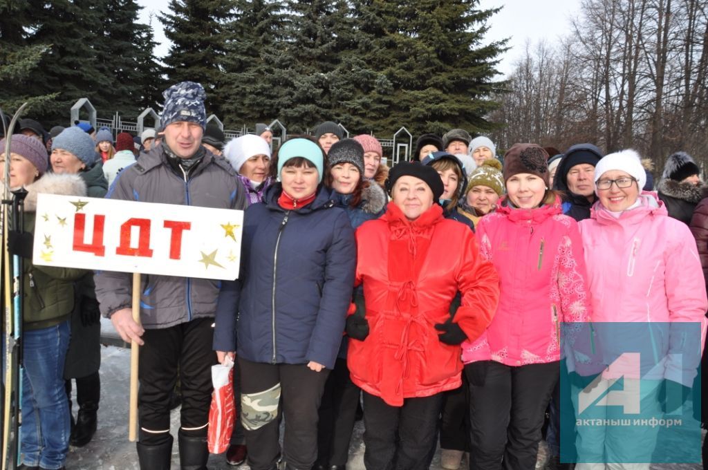 БЕЗ БУЛДЫРАБЫЗ: Актанышта - кышкы спартакиада. Безгә сынатырга ярамый! ( ФОТОЛАРДА - ЯРЫШ МИЗГЕЛЛӘРЕ)