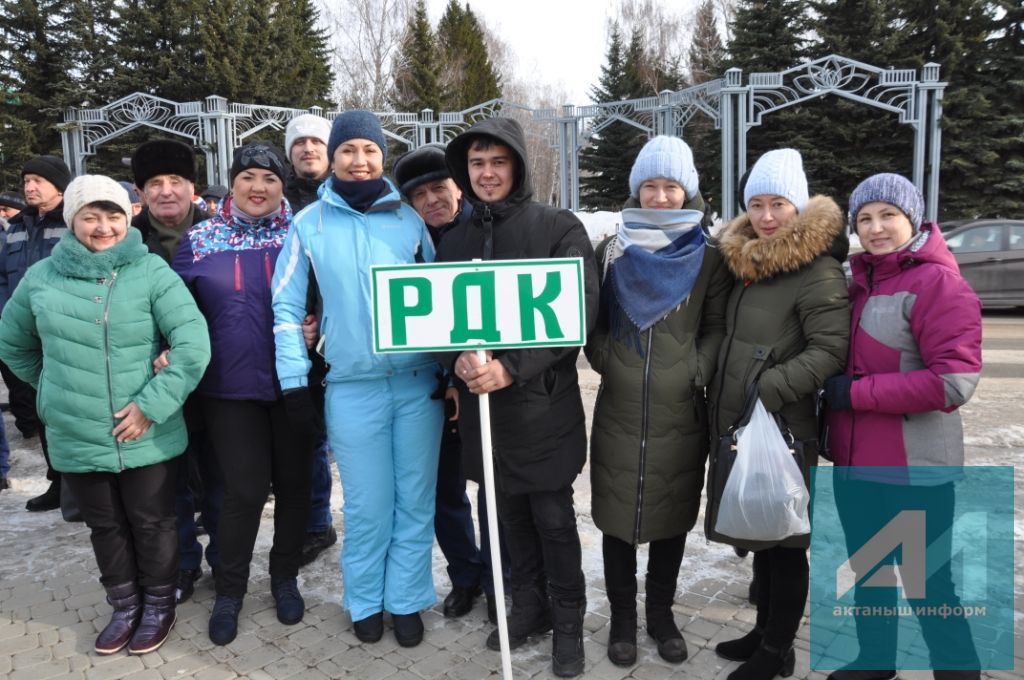 БЕЗ БУЛДЫРАБЫЗ: Актанышта - кышкы спартакиада. Безгә сынатырга ярамый! ( ФОТОЛАРДА - ЯРЫШ МИЗГЕЛЛӘРЕ)