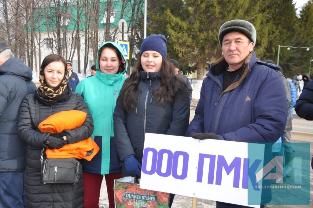 БЕЗ БУЛДЫРАБЫЗ: Актанышта - кышкы спартакиада. Безгә сынатырга ярамый! ( ФОТОЛАРДА - ЯРЫШ МИЗГЕЛЛӘРЕ)