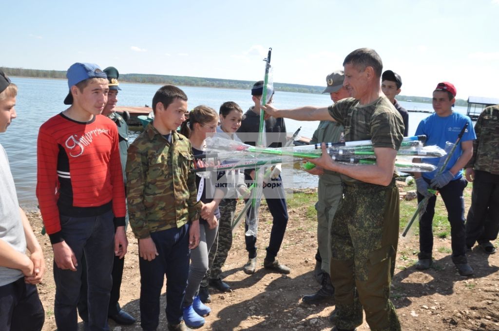 "БАЛЫК - БУЛСЫН!": Актаныш районында да балыкларга ярдәм оештырылды (+ФОТОЛАР)