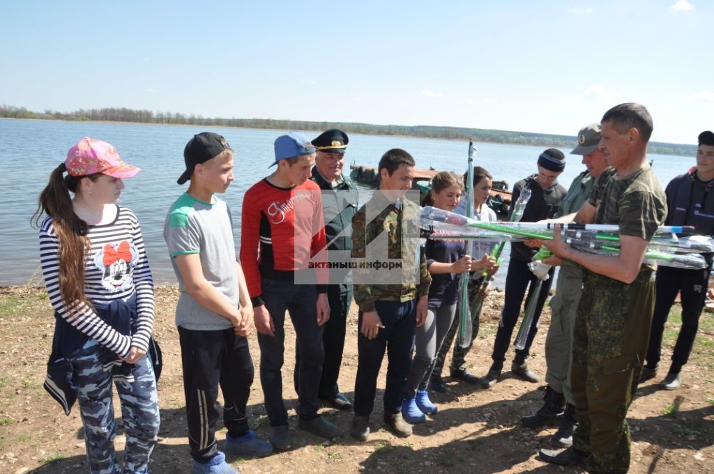 "БАЛЫК - БУЛСЫН!": Актаныш районында да балыкларга ярдәм оештырылды (+ФОТОЛАР)