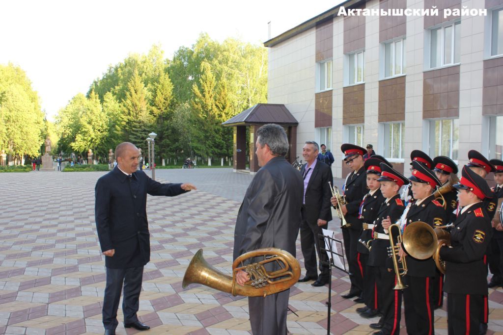 ҮЗЕБЕЗНЕҢ ГОРУРЛЫК: Актанышта югары сәнгатькә балачактан ук тартылалар&nbsp;(ЧАРАДАН ФОТОМИЗГЕЛЛӘР)