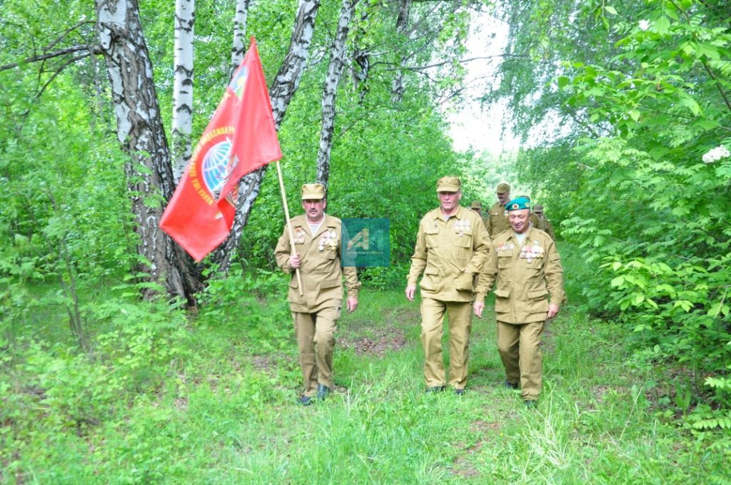 КЫЯ-ТАУЛАР АРАСЫНДА ЯРАЛАНГАН ЯЗМЫШЛАР: Мин Әфганнан кайттым, әнкәй, хәтер булып...(+ БЕЗНЕҢ ФОТОРЕПОРТАЖ)