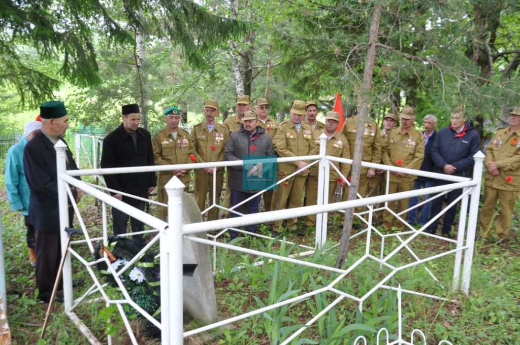 КЫЯ-ТАУЛАР АРАСЫНДА ЯРАЛАНГАН ЯЗМЫШЛАР: Мин Әфганнан кайттым, әнкәй, хәтер булып...(+ БЕЗНЕҢ ФОТОРЕПОРТАЖ)