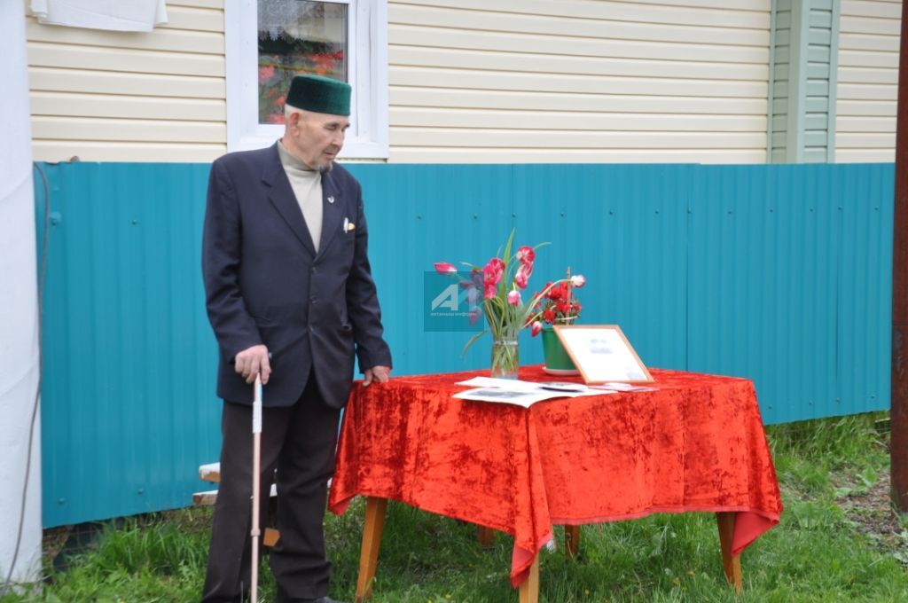 КЫЯ-ТАУЛАР АРАСЫНДА ЯРАЛАНГАН ЯЗМЫШЛАР: Мин Әфганнан кайттым, әнкәй, хәтер булып...(+ БЕЗНЕҢ ФОТОРЕПОРТАЖ)