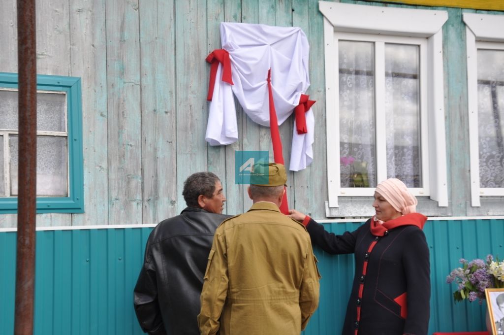 КЫЯ-ТАУЛАР АРАСЫНДА ЯРАЛАНГАН ЯЗМЫШЛАР: Мин Әфганнан кайттым, әнкәй, хәтер булып...(+ БЕЗНЕҢ ФОТОРЕПОРТАЖ)