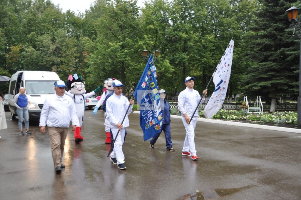 ТАРИХИ МИЗГЕЛ: Актаныш районы WorldSkills флагын  ”Кызыл олау” белән бер көнне каршы алды  (+ФОТОЛАР)