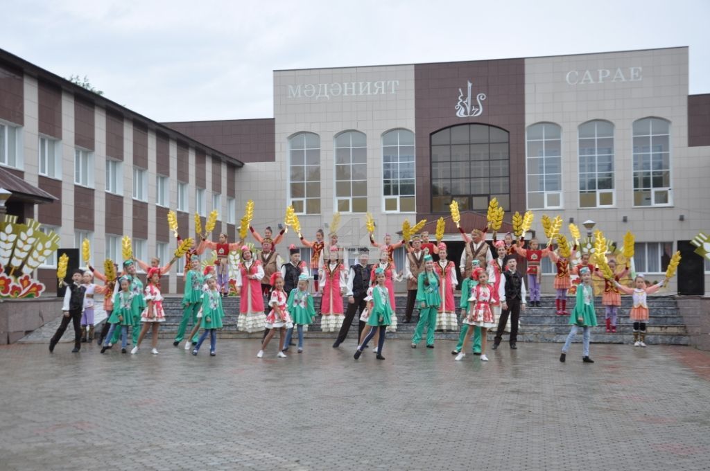 ТАРИХИ МИЗГЕЛ: Актаныш районы WorldSkills флагын  ”Кызыл олау” белән бер көнне каршы алды  (+ФОТОЛАР)