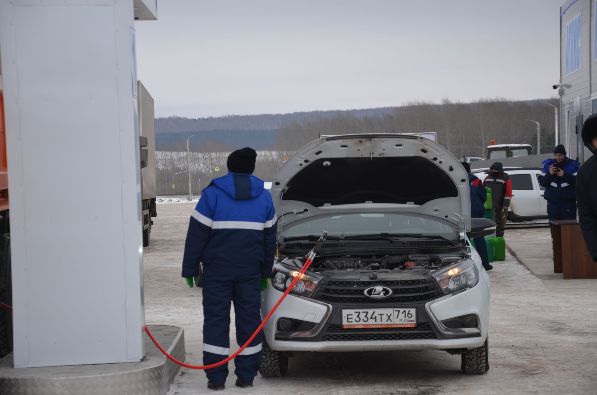 Иске Байсарда беренче метан газы ягулык станциясе ачылды