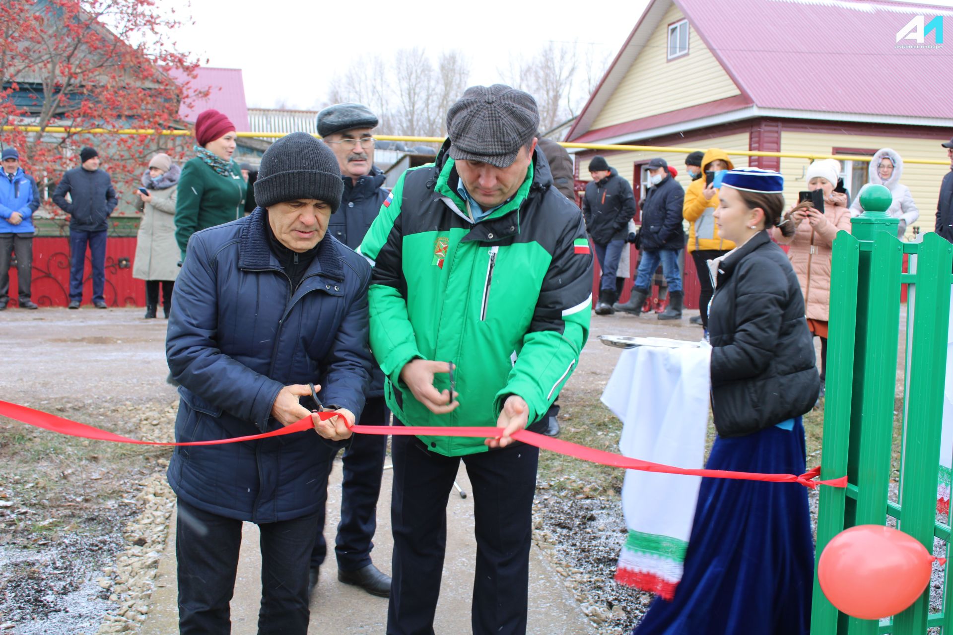 Түбән Гәрәй авылында ТР Кулланучылар берлегенең  райондагы дүртенче кибете ачылды: Товарлар күп һәм очсыз (фотолар)