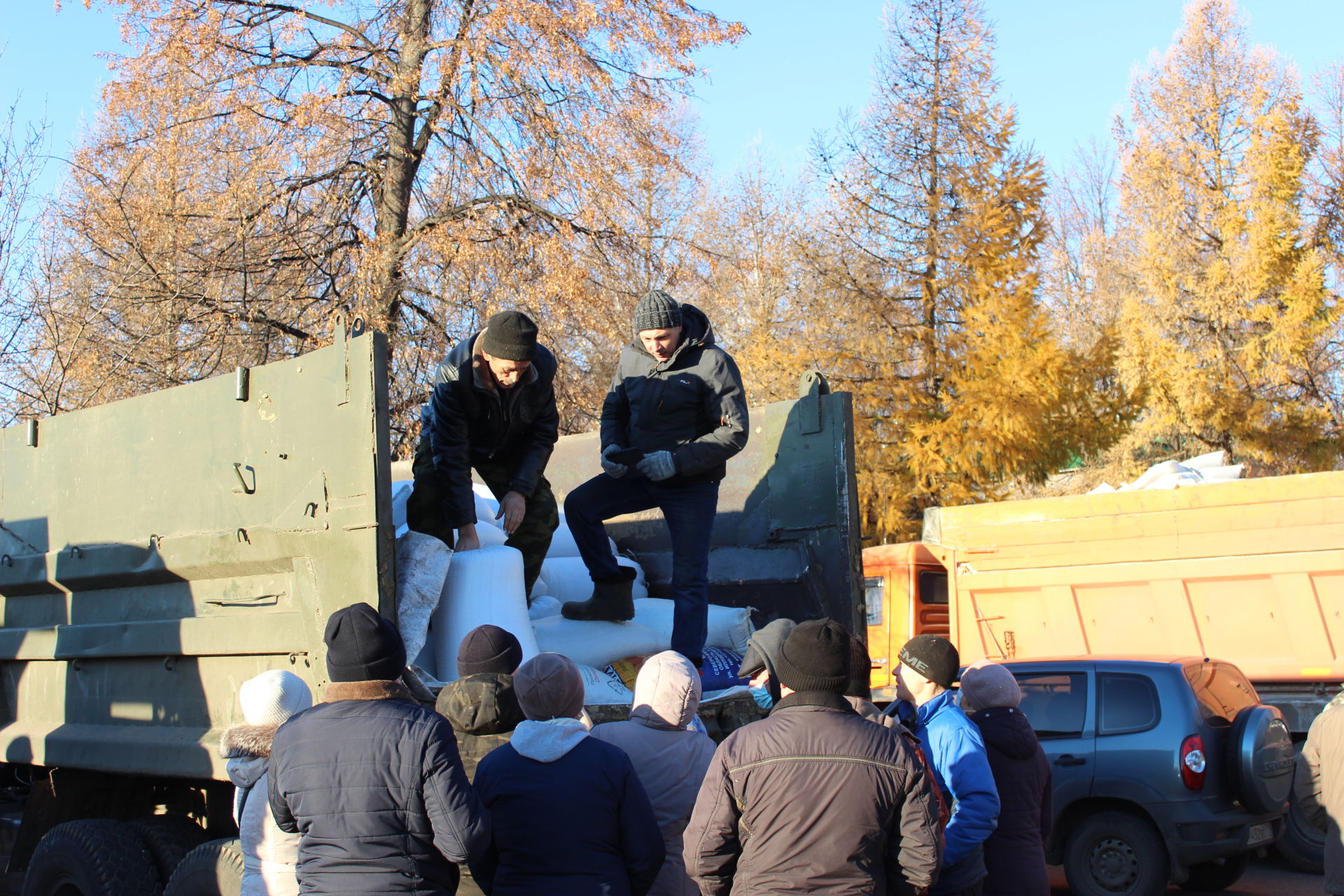 АКТАНЫШТА ЯРМИНКӘ ГӨРЛИ: Бодай һәм арпа 16 сум, солы 14 сум