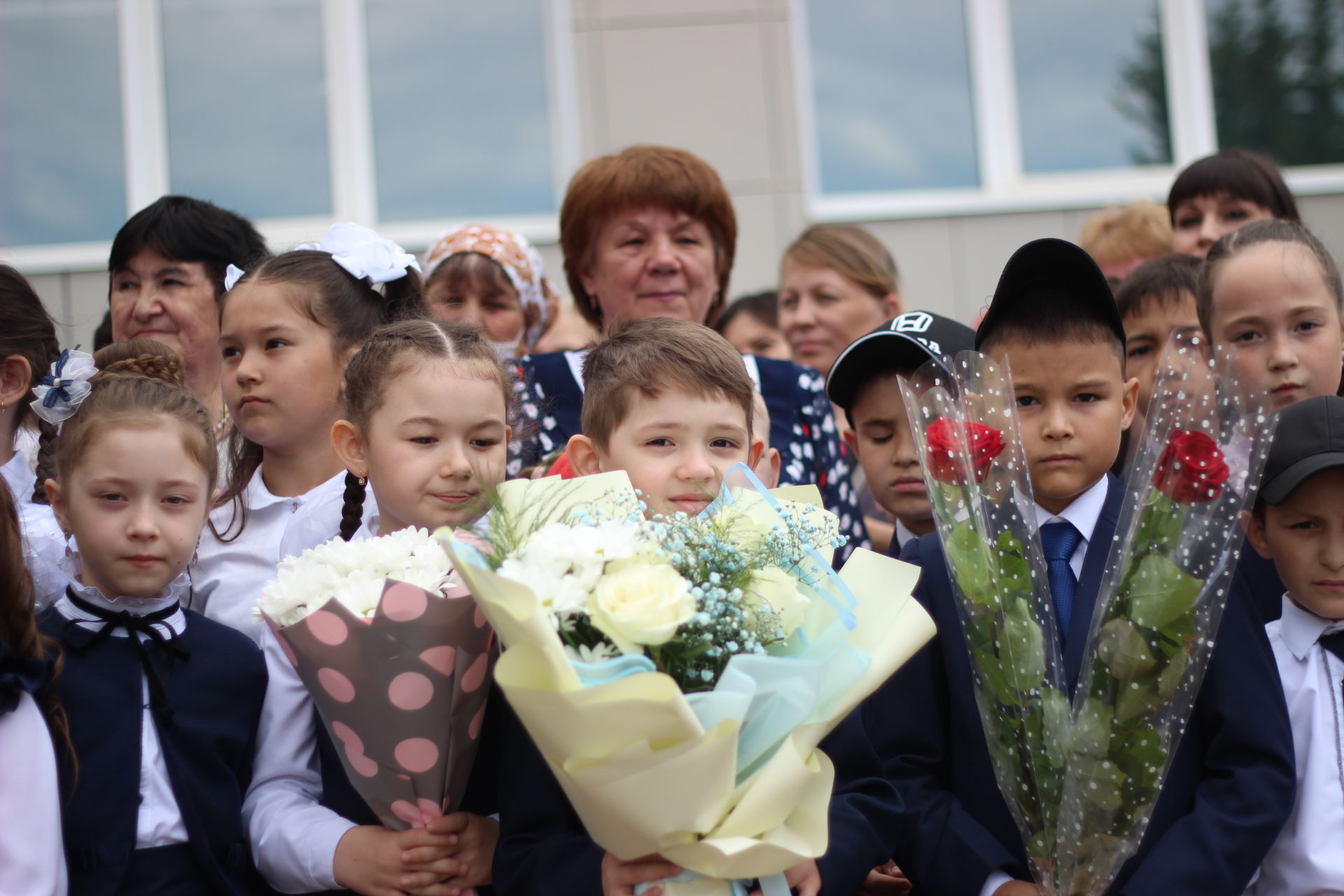 Бүген Актанышның икенче санлы урта  мәктәбендә соңгы звонок бәйрәме үткәрелде