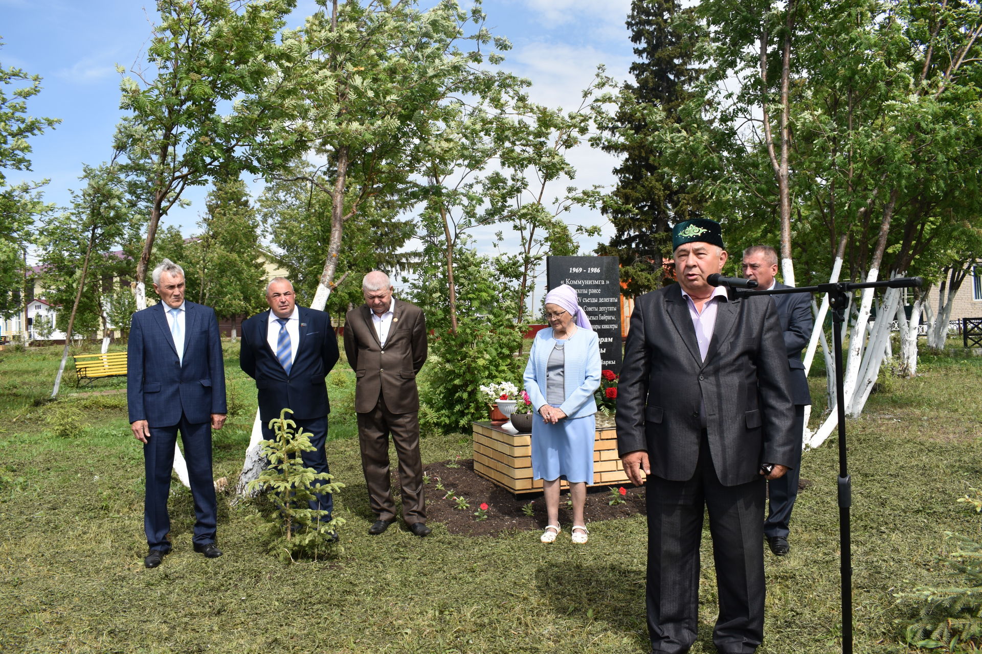 ОНЫТЫРГА ХАКЫБЫЗ ЮК...(фотолар)