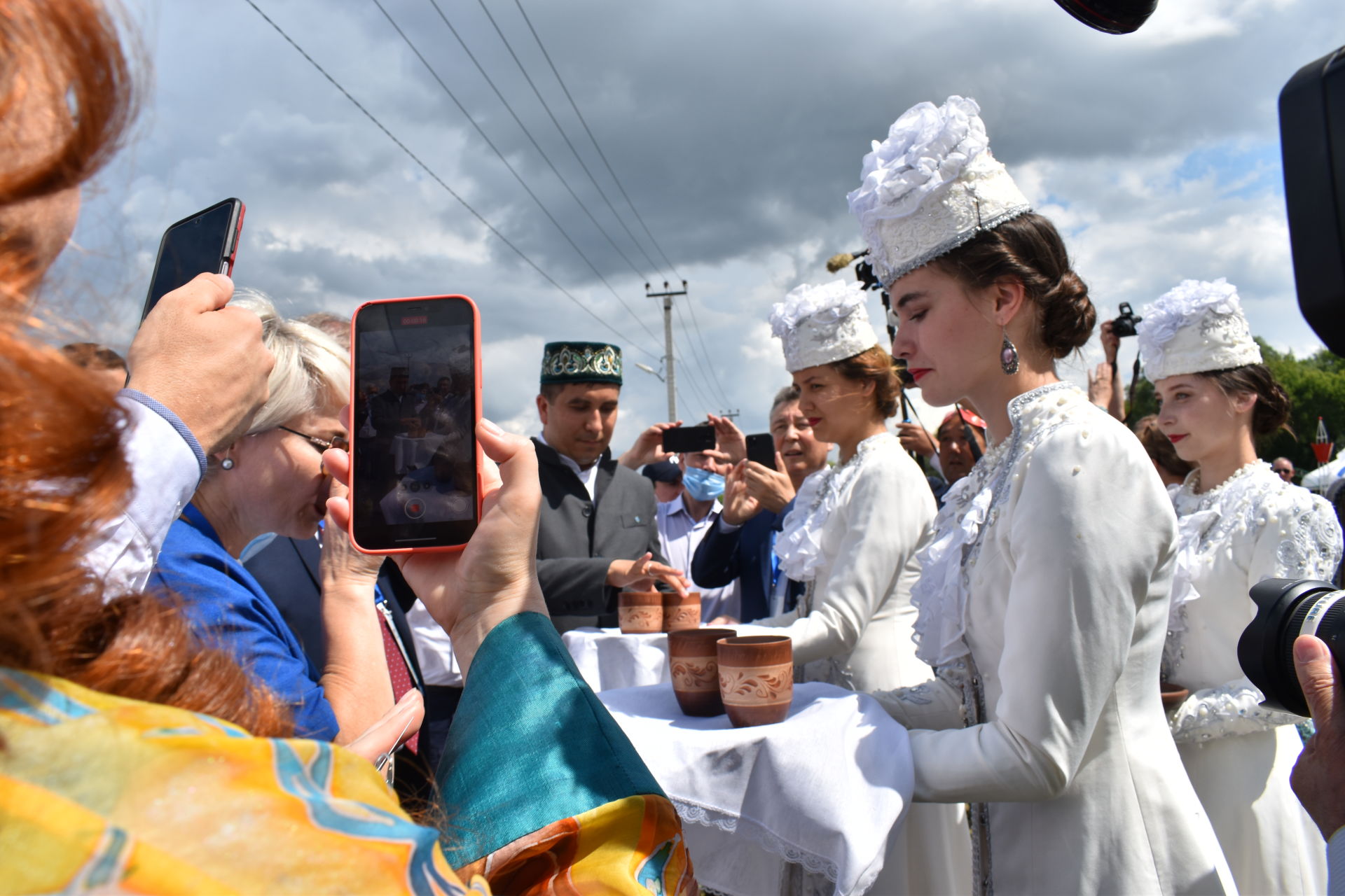 АКТАНЫШЛЫЛАР БӨТЕНРОССИЯ САБАН ТУЕНДА (фотолар)