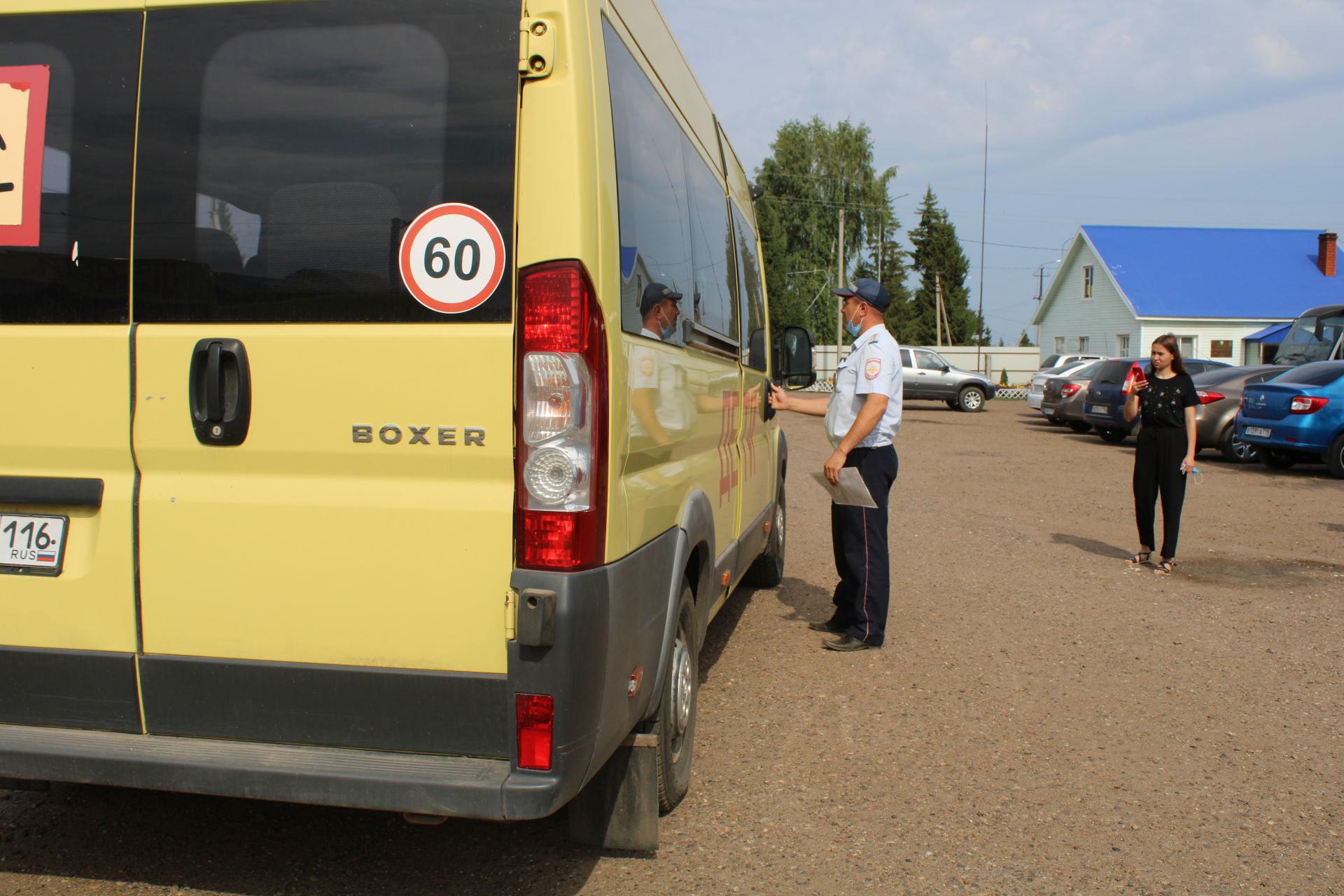 Бүген районның автотранспорт предприятиесендә мәктәп автобусларының яңа уку елына әзерлеге тикшерелде(фотолар)