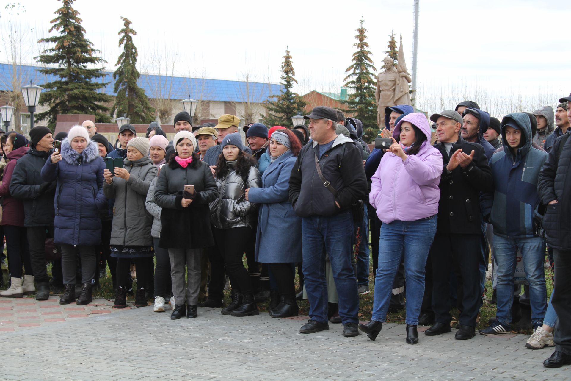 Бүген Актаныш районыннан 33 ир-егет хәрби хәрәкәткә мобилизацияләнде