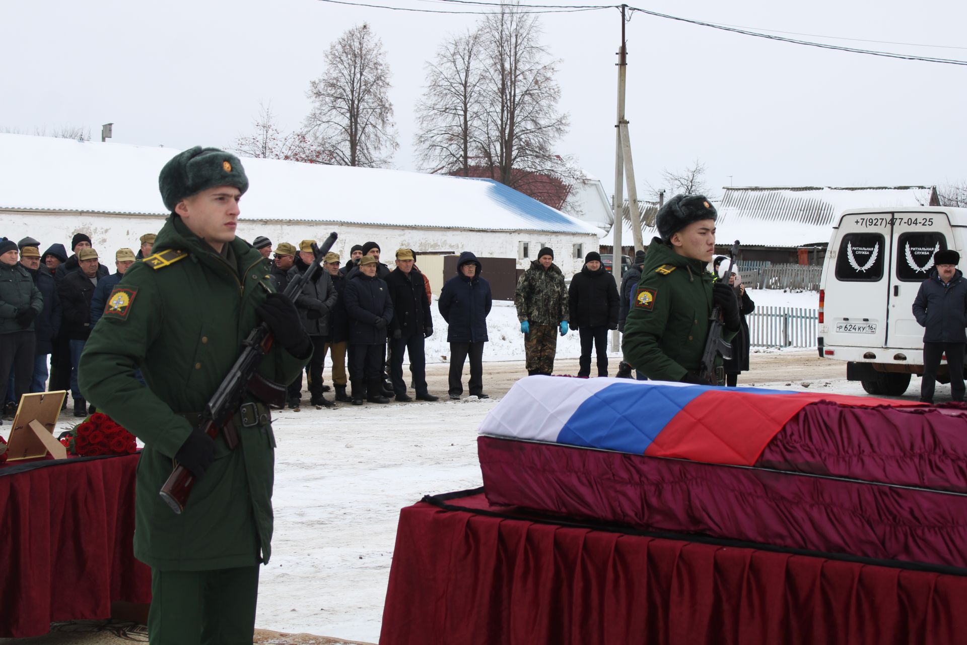 Хәрби операциядә башын салган якташыбыз Илсур Хәкимов: Күреп тор, гыйнвар аенда кайтып җитәчәкмен, мин бит «везучий» кеше (фото һәм видео)