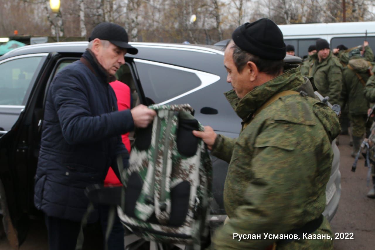 Актаныш районы башлыгы Ленар Зарипов Казанга хәрби хәрәкәткә мобилизацияләнгән райондашларыбыз янына барды