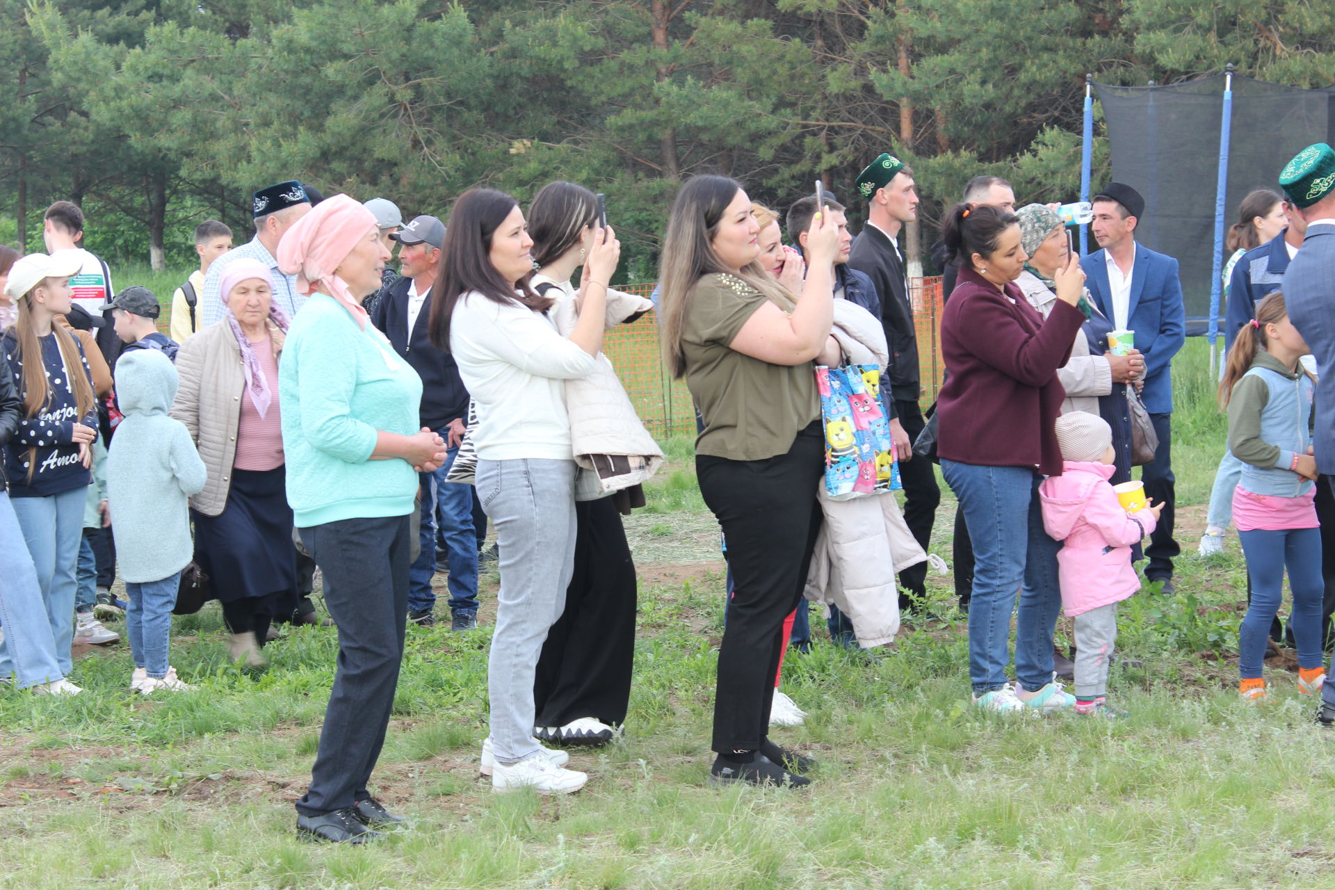 Бүген Агыйделләргә җиткән Сөн буенда милли бәйрәмебез гөрләде