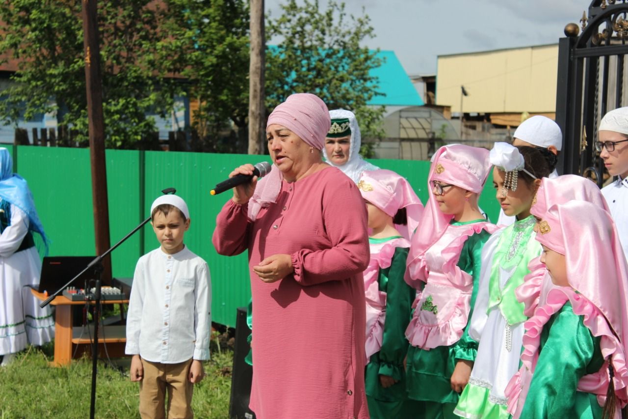 Бүген Чуракай авылында "Шәмсун" мәчете каршында мәдрәсә ачылды