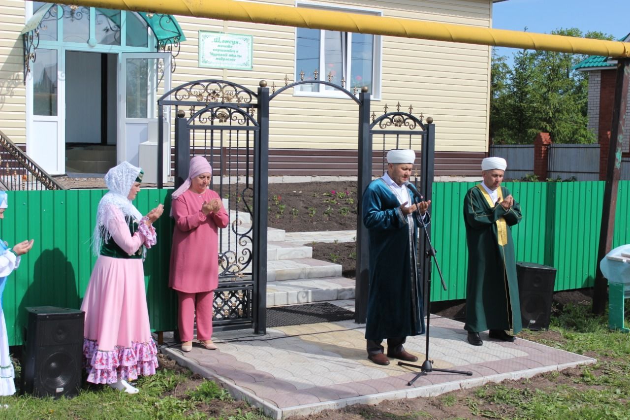 Бүген Чуракай авылында "Шәмсун" мәчете каршында мәдрәсә ачылды