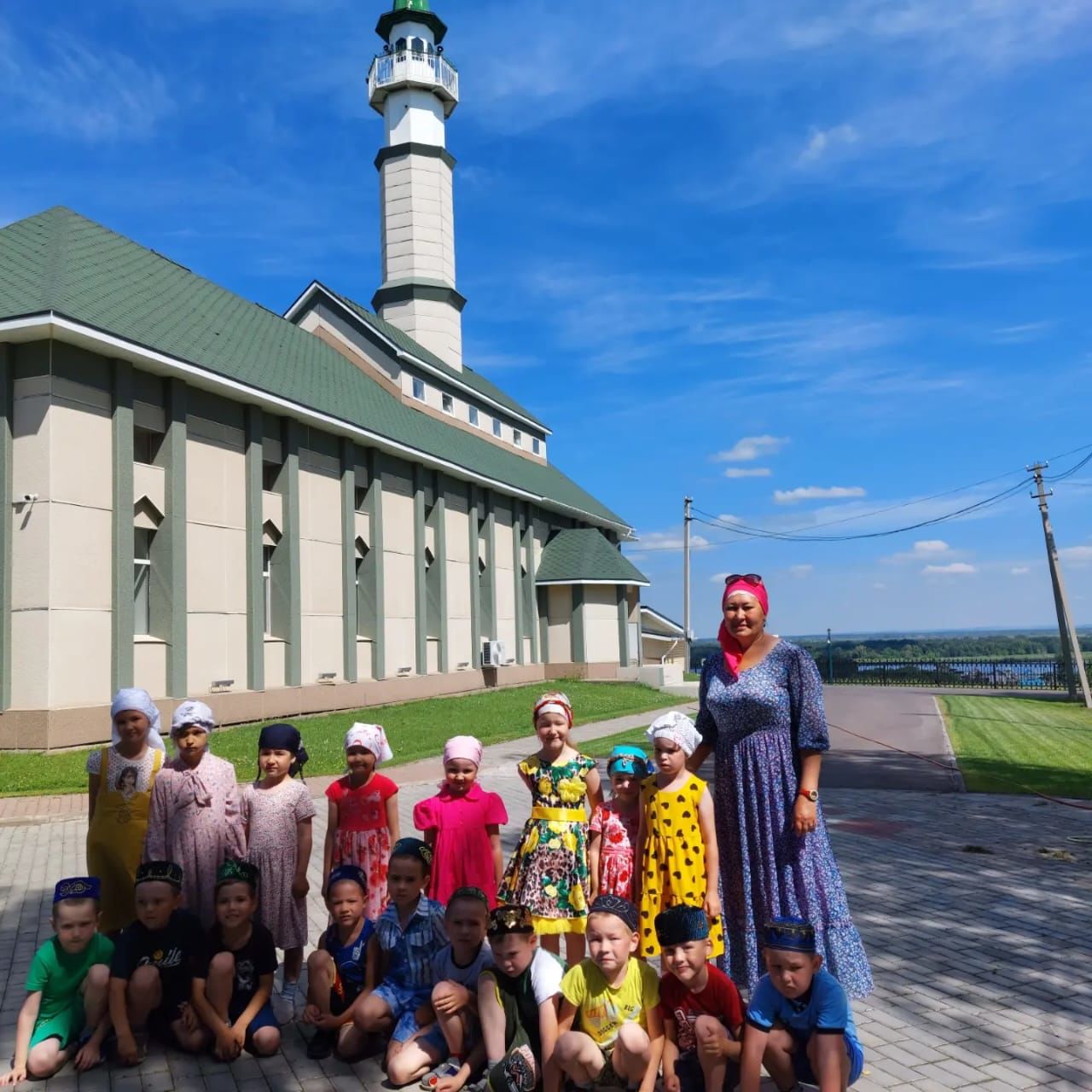 "Ромашка" балалар бакчасына йөрүче нәниләр Җәмигъ мәчетендә булдылар