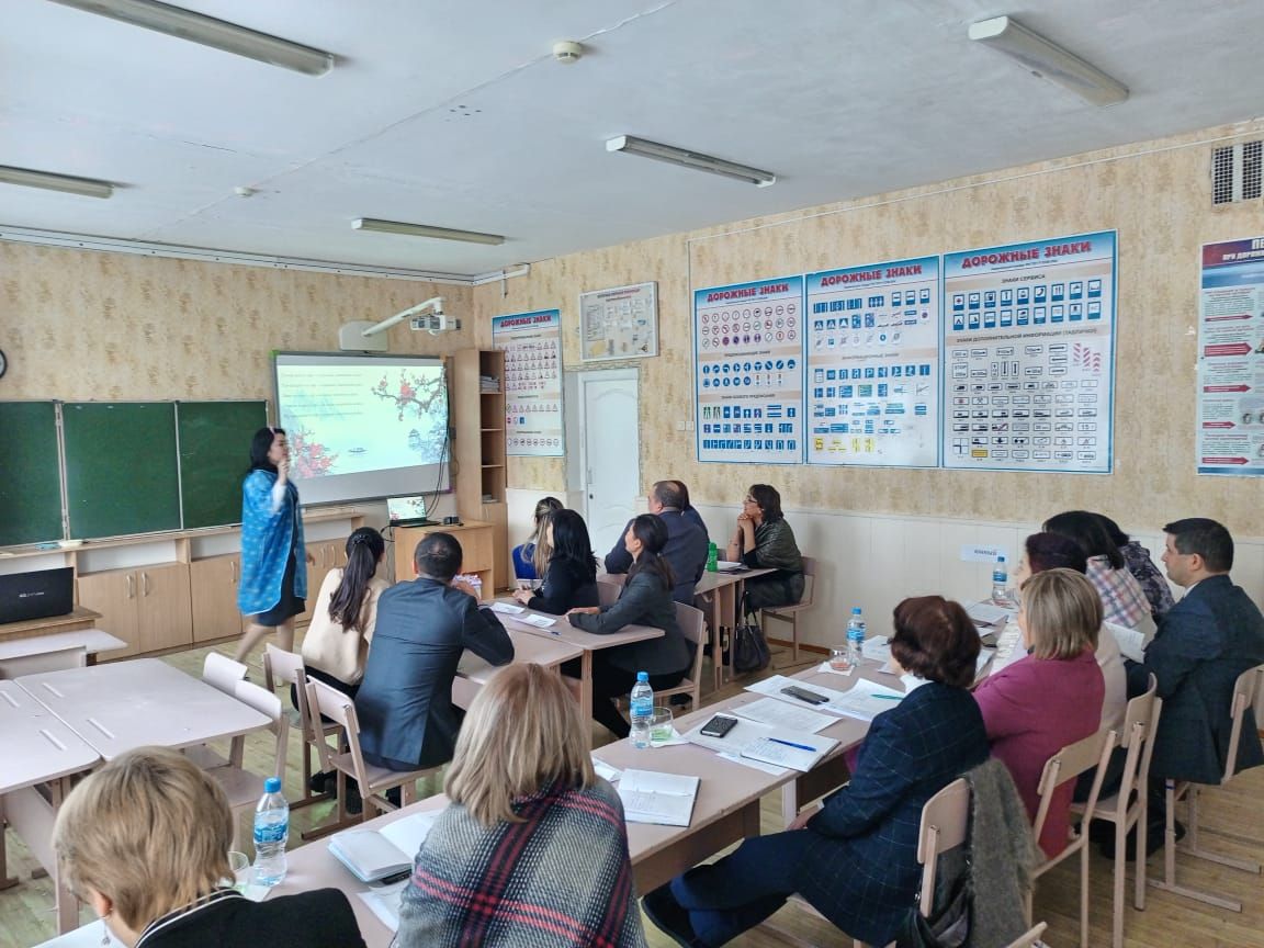 Районыбыз мөгаллимнәре «Ел укытучысы» республика бәйгесенә әзерләнә