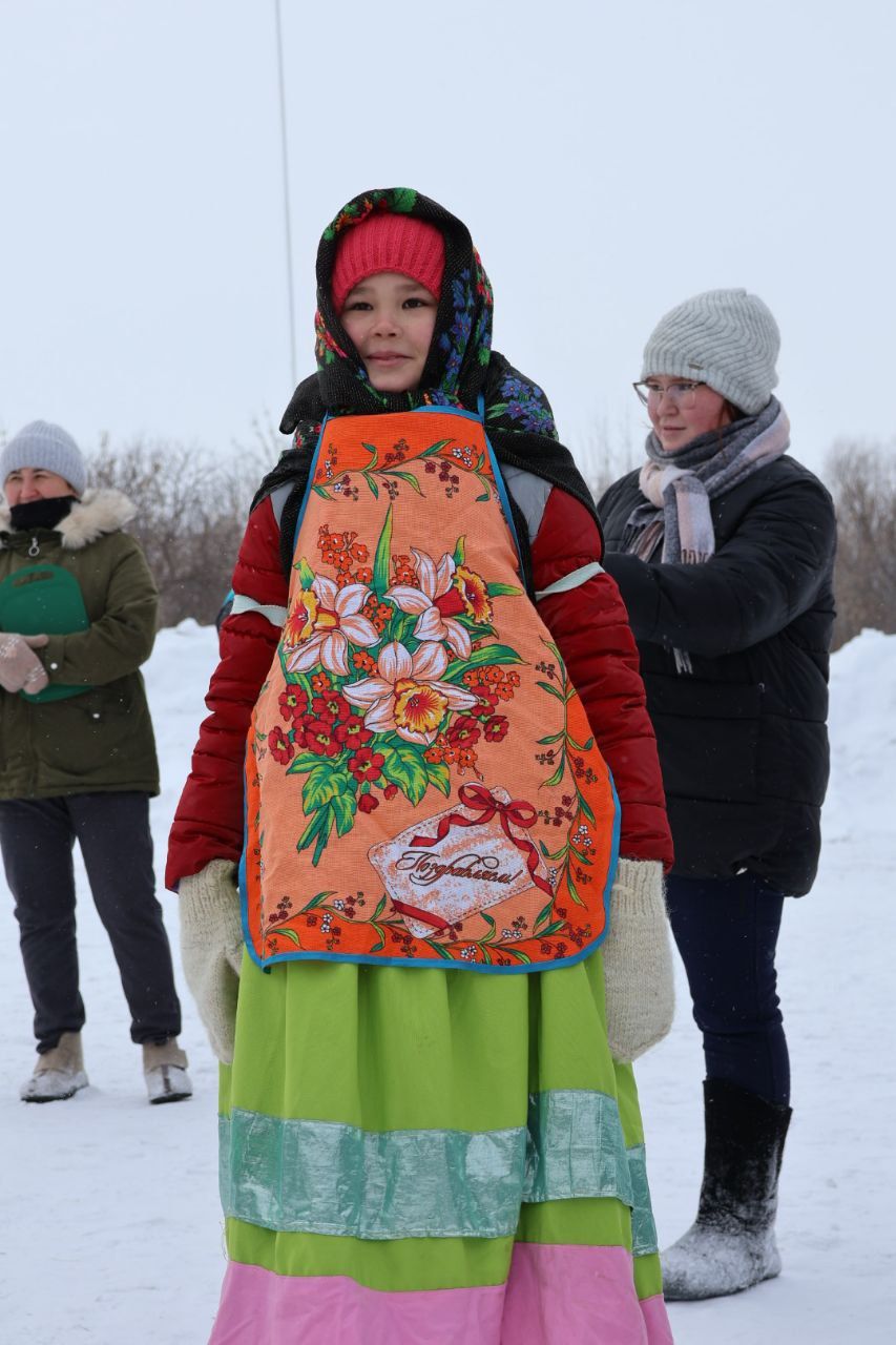 МАРИ СУЫКСУЫНДА МАЙ ЧАБУ БӘЙӘМЕНДӘ: ЯШЬЛӘР ЙОЛАЛАРНЫ ОНЫТМЫЙ!