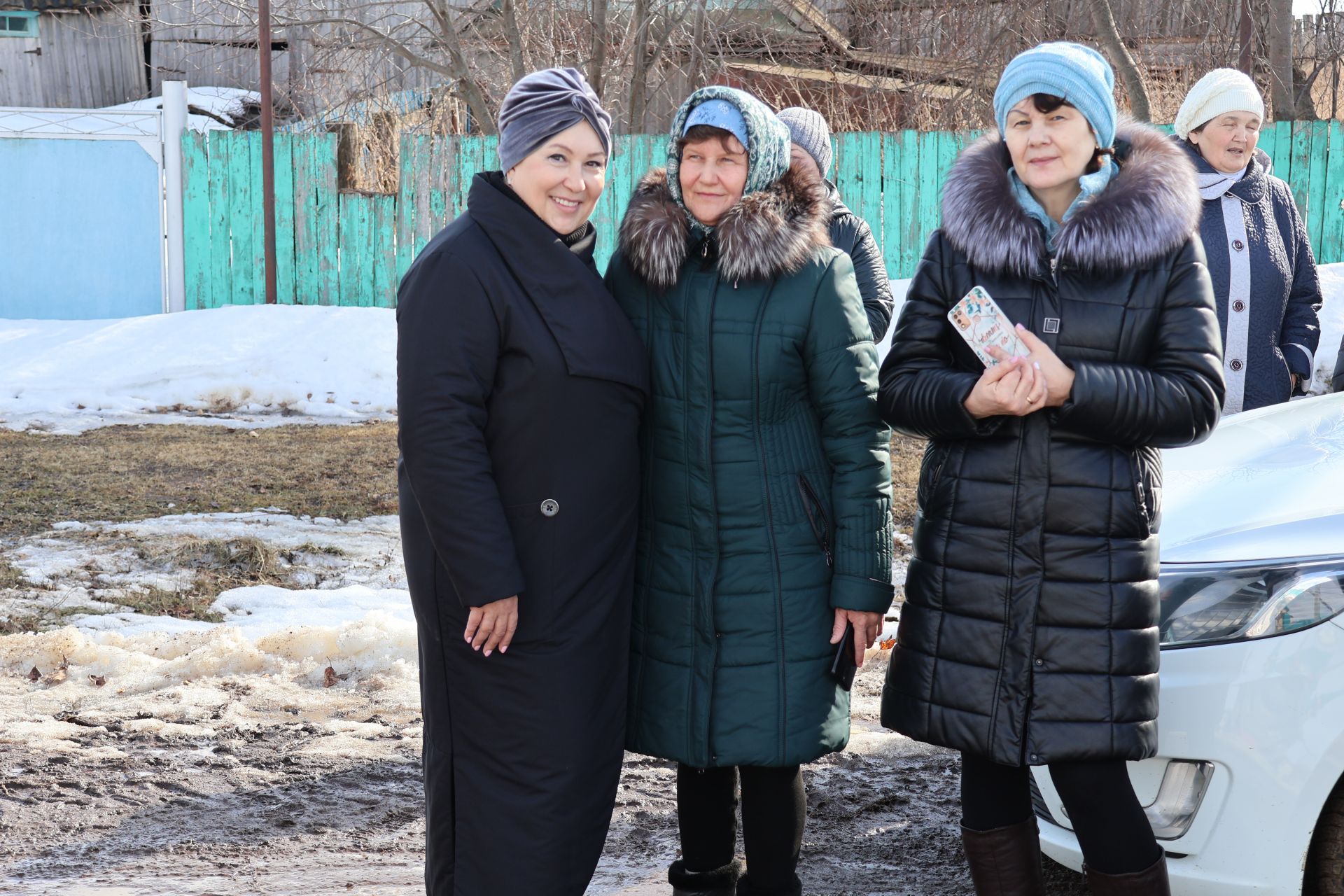 АЛЛАҺКА ШӨКЕР: Табанлыкүл авылы халкы бердәмлеге белән Аллаһ йорты төзелеп бетеп килә(+ бик күп фотолар)