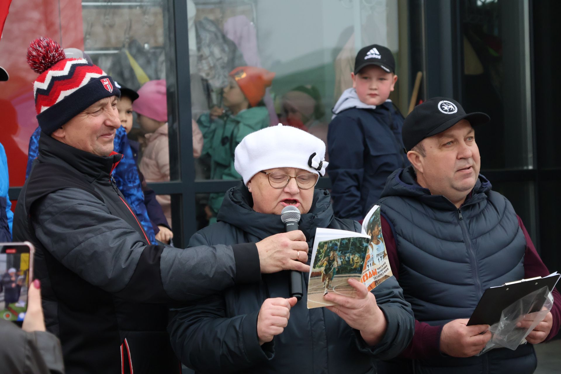 Якташыбыз, дөньякүләм билгеле марафончы Фирая Солтанова-Жданова кубогын өч мәктәп командасы отты (фоторепортаж)