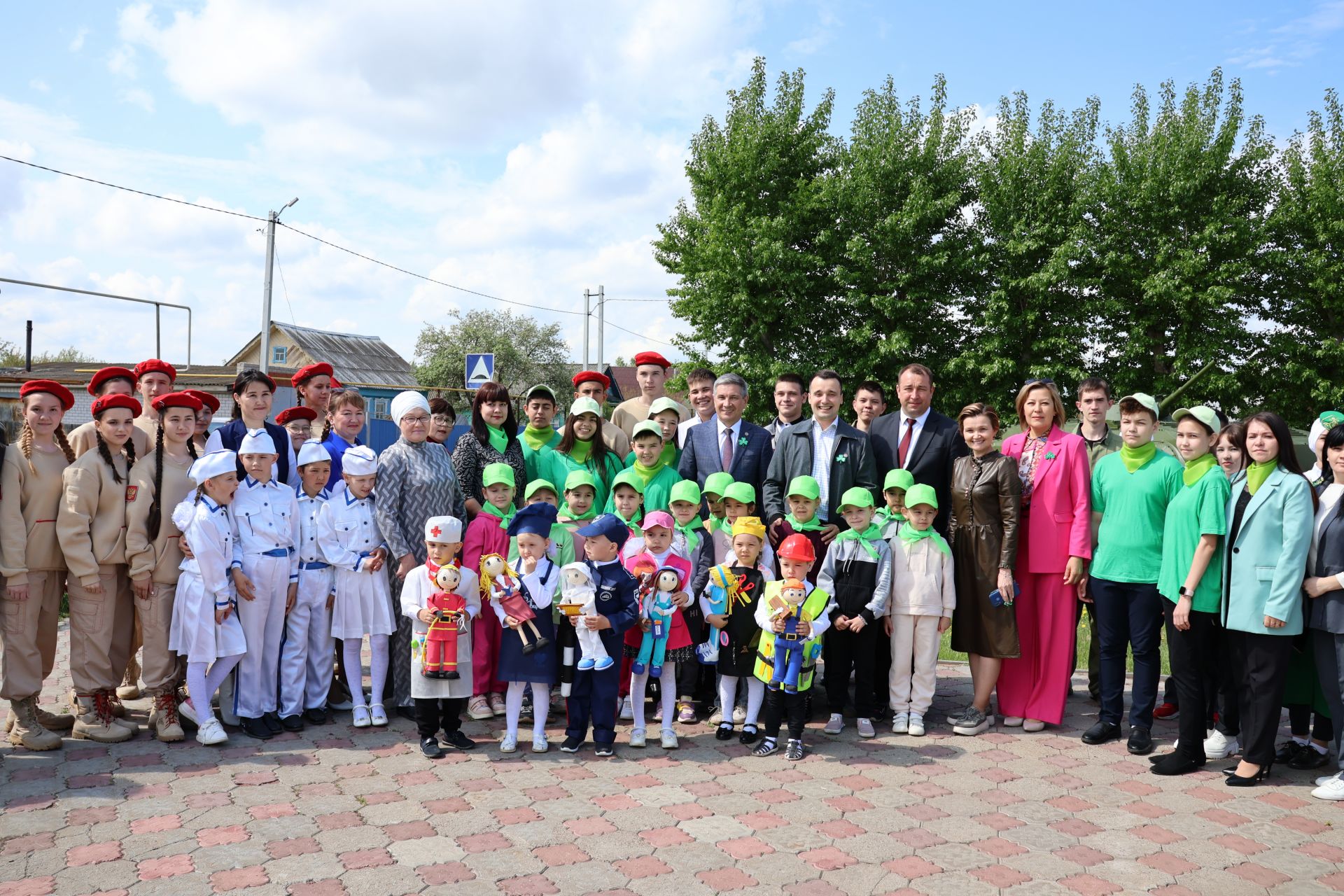 Актанышка «Алдынгылар хәрәкәте»нең Татарстан бүлекчәсе җитәкчесе Тимур Сөләйманов килде (фотолар)