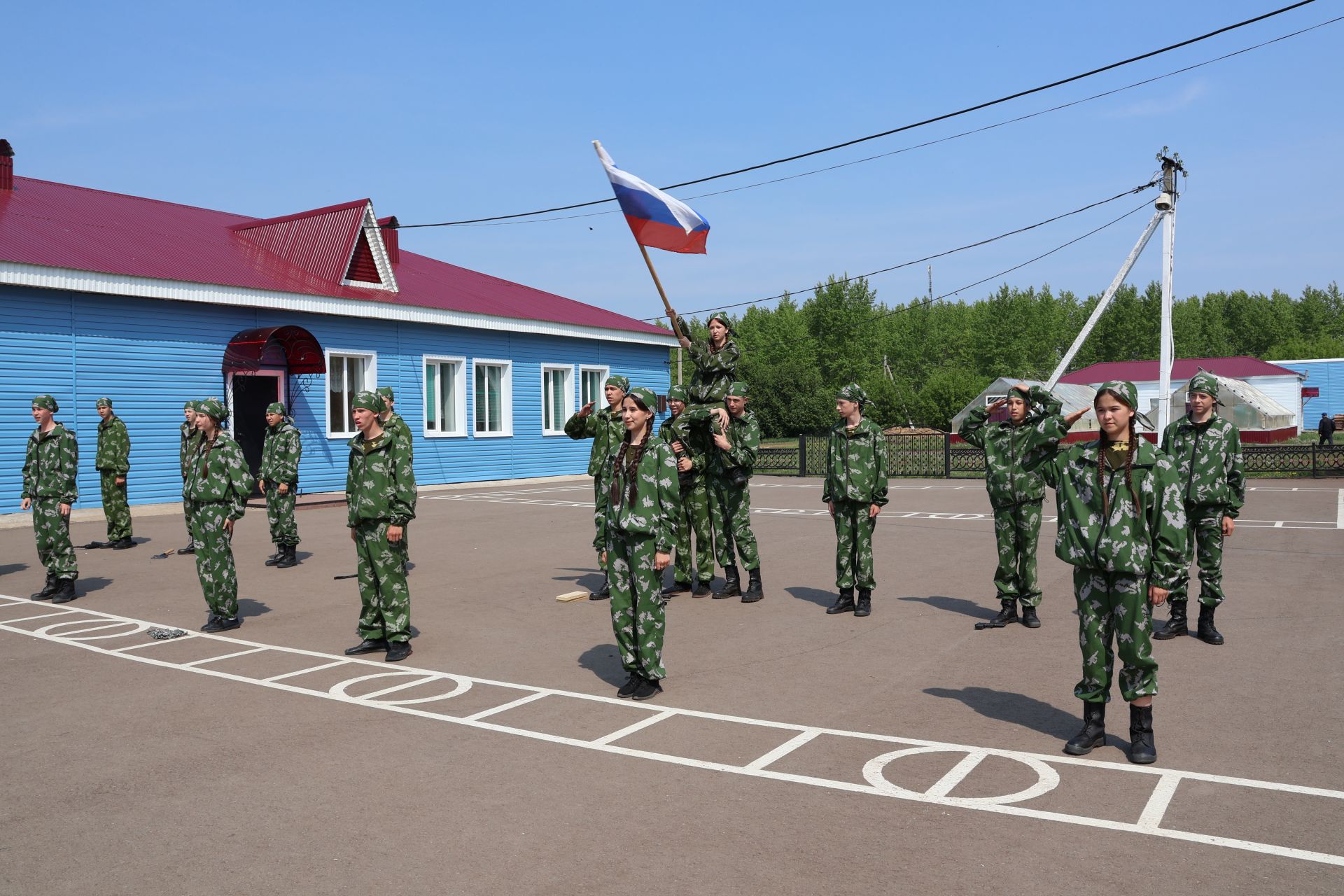 Чик сакчысы Илшат Измайлов кубогына район укучылары многоборьеда көчләрен сыный (фото һәм видео)