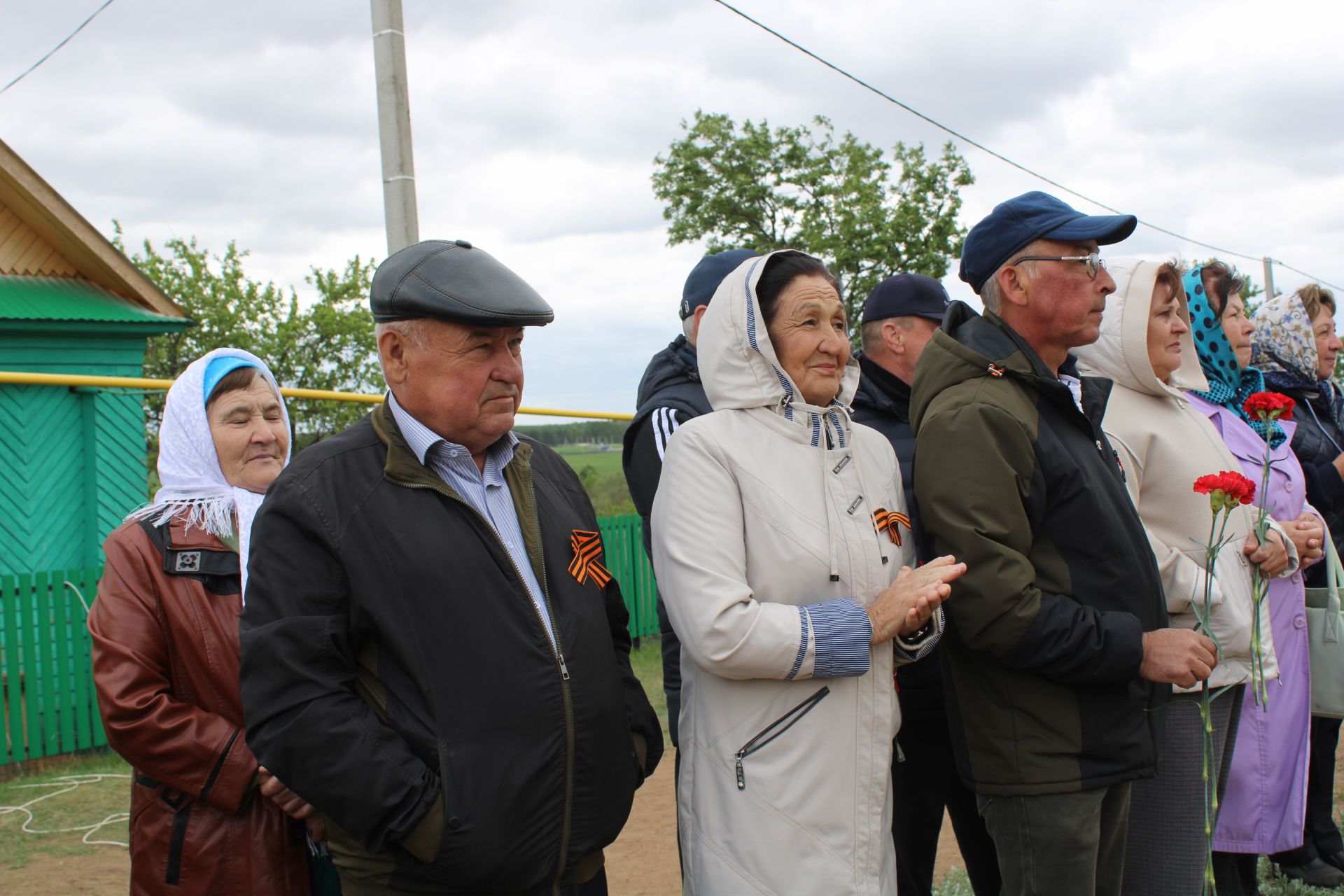 Югары Гәрәй авылында Бөек Ватан сугышы ветераннары истәлегенә һәйкәл-обелиск ачылды (фоторепортаж)