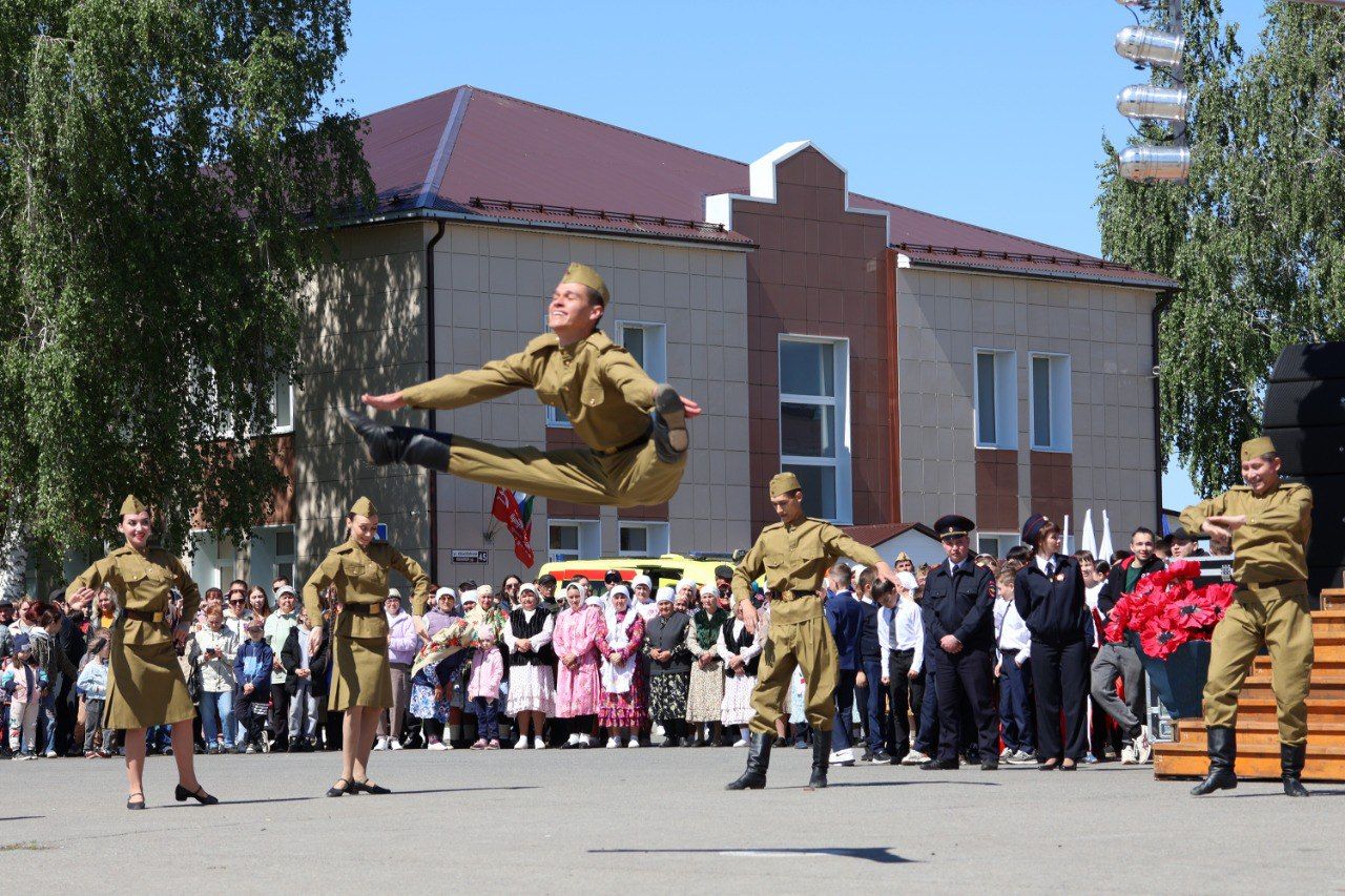 Горурлыгыбыз чиксез: Актанышта Бөек Җиңү бәйрәме